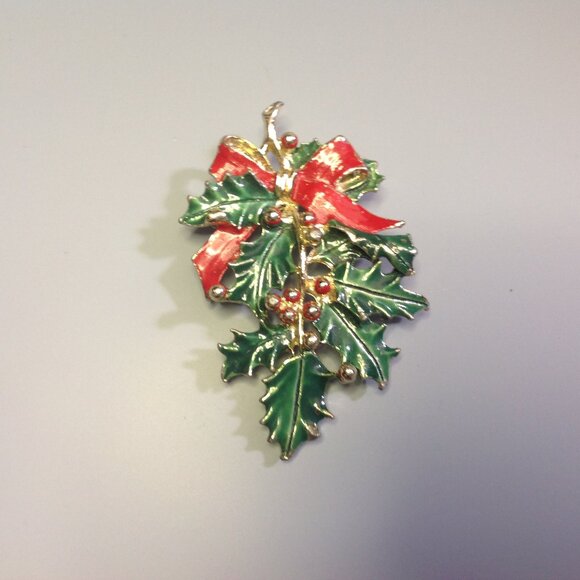 Gerry Jewelry Christmas Brooch Green Bough of Holly + Red Ribbon Bow - Picture 2 of 13